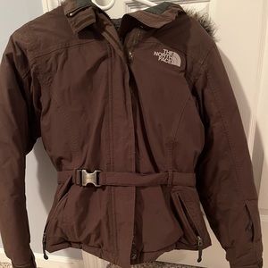 North Face heavy weight goose down hooded and belted winter coat. Dark brown-S